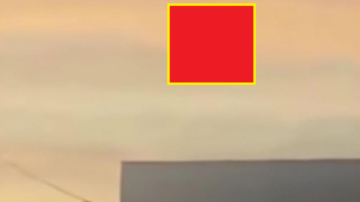 video primul semn extraterestru din 2018 un presupus ozn vertical a fost inregistrat pe cerul din