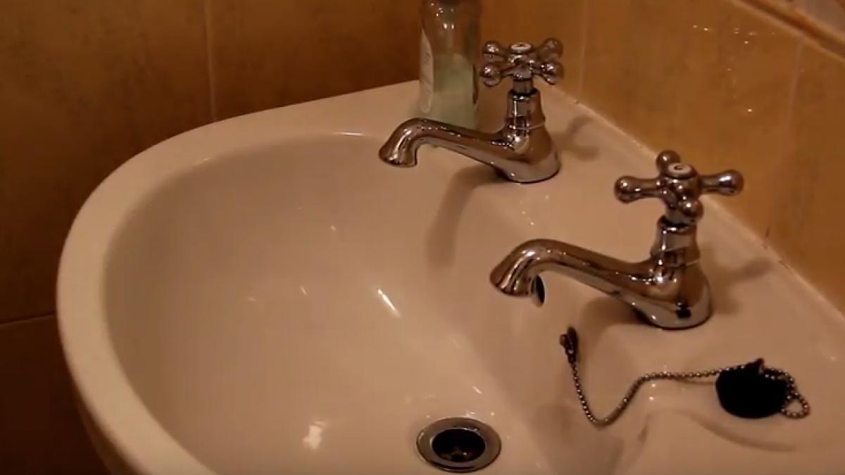 motivul pentru care britanicii folosesc robinete diferite pentru apa calda si apa rece