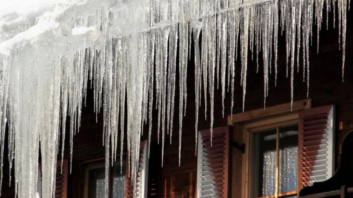 val de frig extrem temperaturi de 68 de grade in siberia