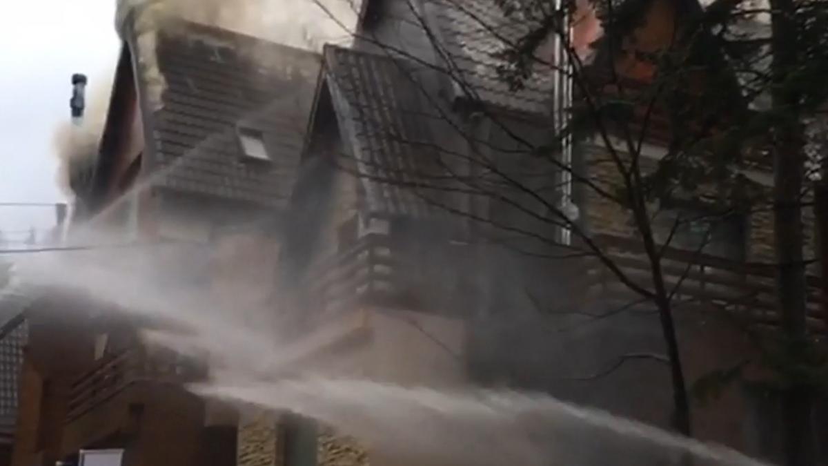 explozie puternica intr o pensiune din busteni