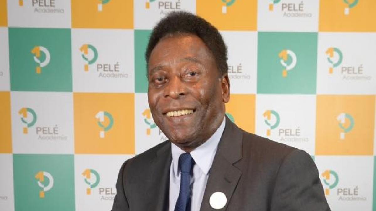 fotbalistul pele a ajuns pe urgenta la spital problemele de sanatate l au doborat