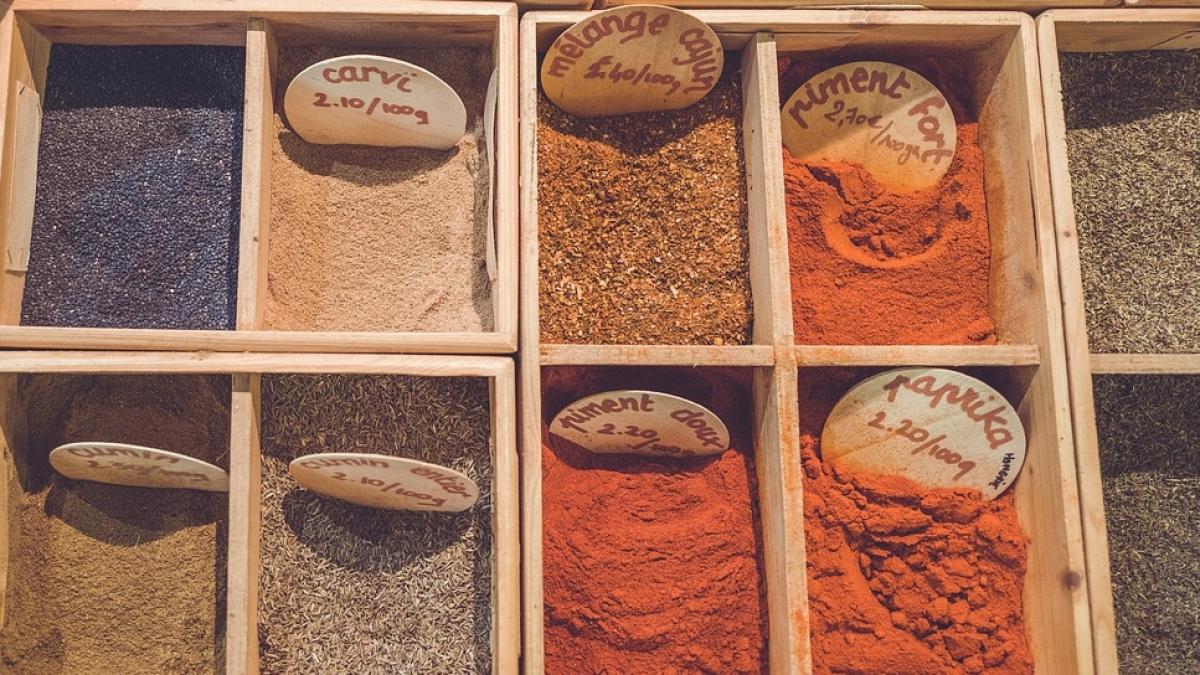 condimentele care fac mancarea mai sanatoasa