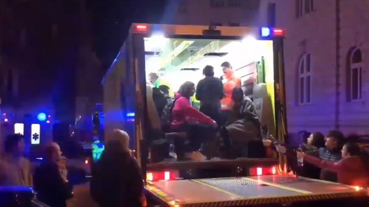 incendiu puternic intr un hotel din praga sunt zeci de victime video