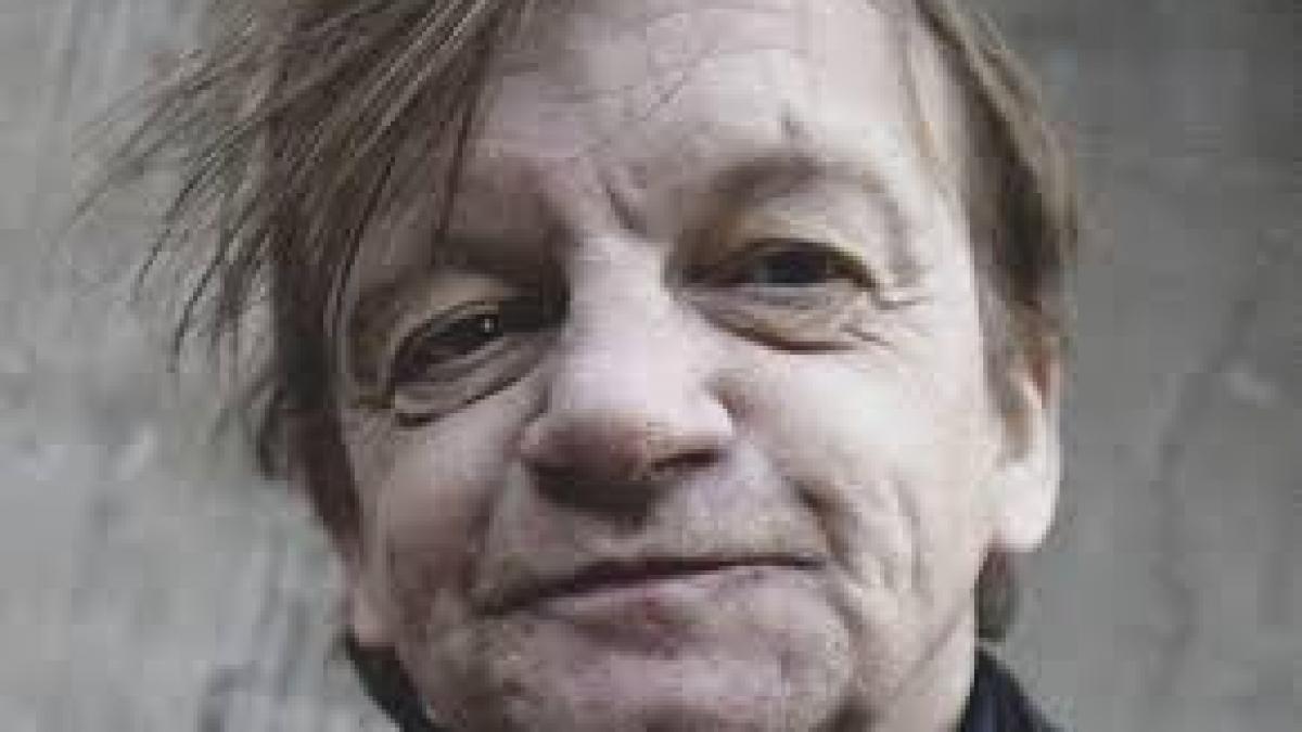 doliu in lumea muzicala solistul unei indragite trupe a murit