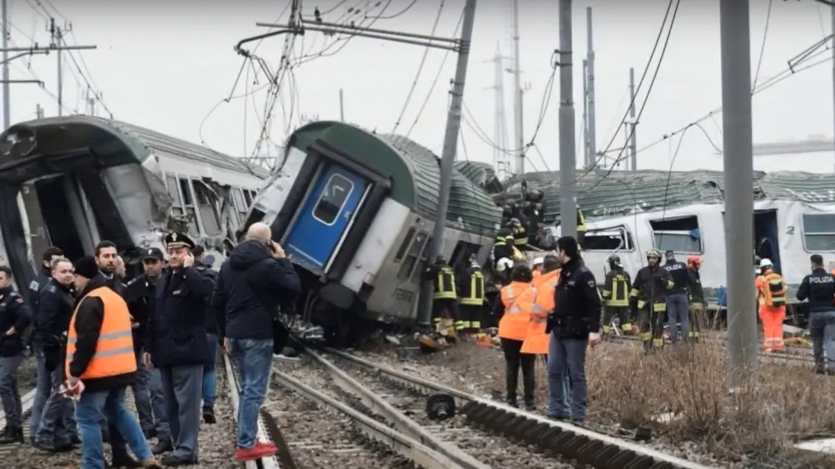mae un roman a fost ranit in accidentul feroviar din italia video