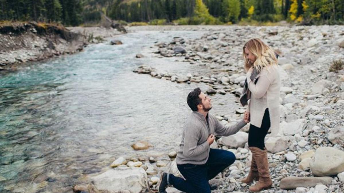 povestea barbatului care a facut doua cereri in casatorie in aceeasi zi