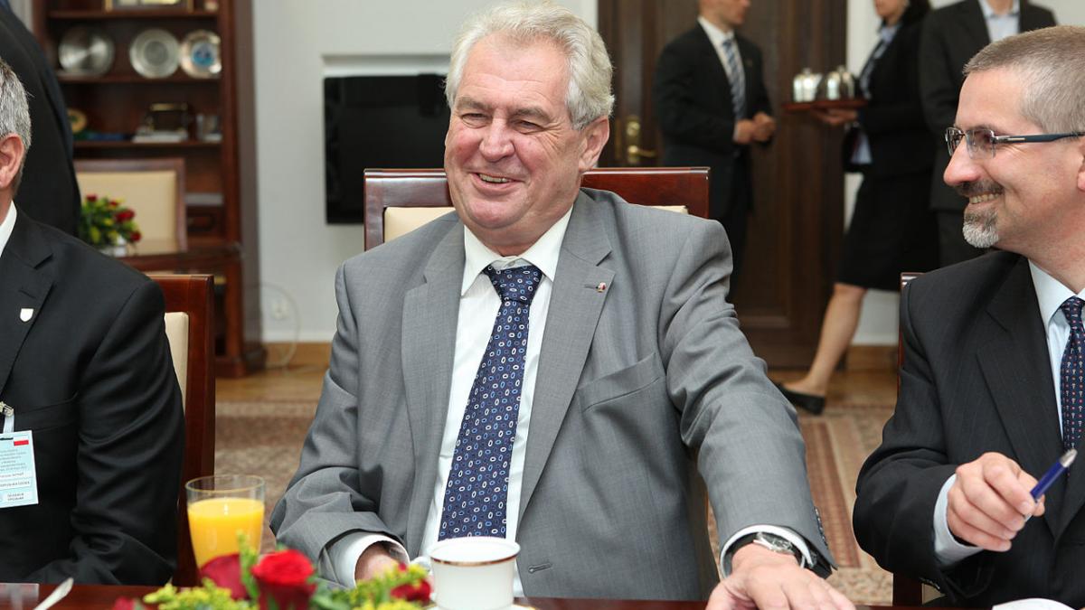 milos zeman a fost reales presedinte al cehiei