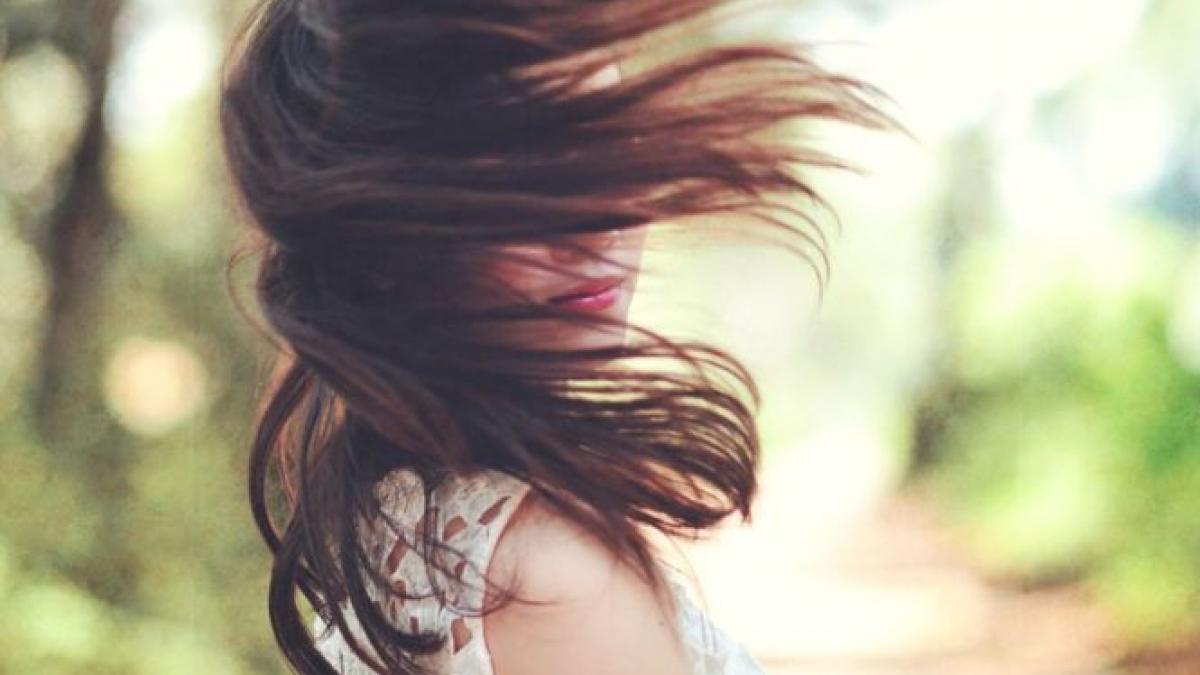 o tanara din brazilia isi vinde virginitatea pentru a scapa de saracie pretul de la care a pornit