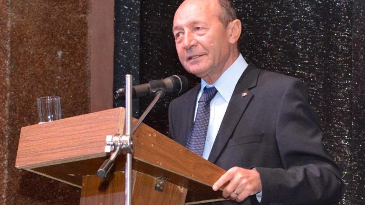 traian basescu despre scandalul formularului 600 renuntarea la el creeaza probleme mult mai mari