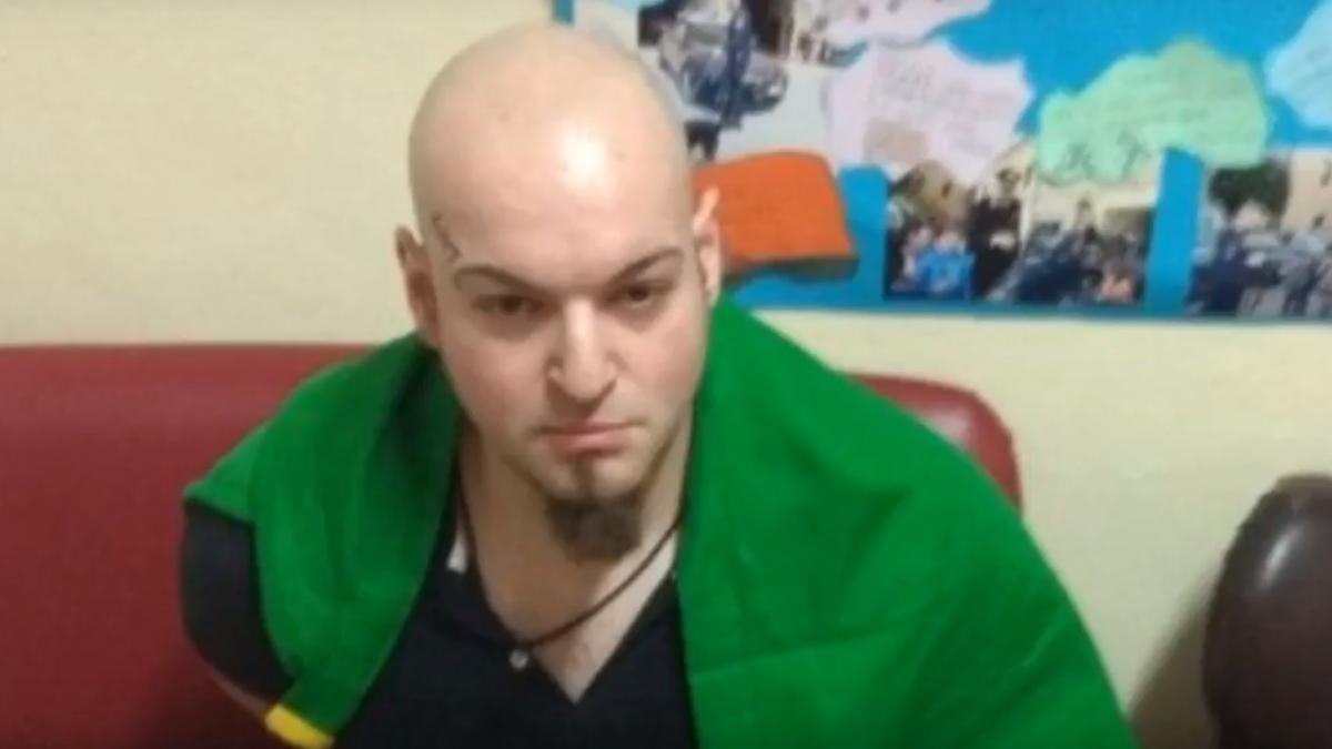 cine este autorul atacului rasist din italia tanarul extremist a impuscat mai multi imigranti pe