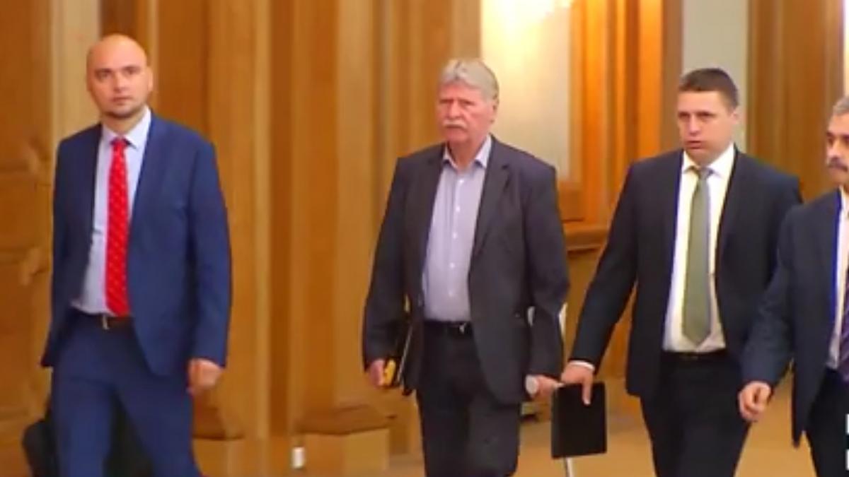 descoperiti lupta pentru trei dintre cele mai mari averi