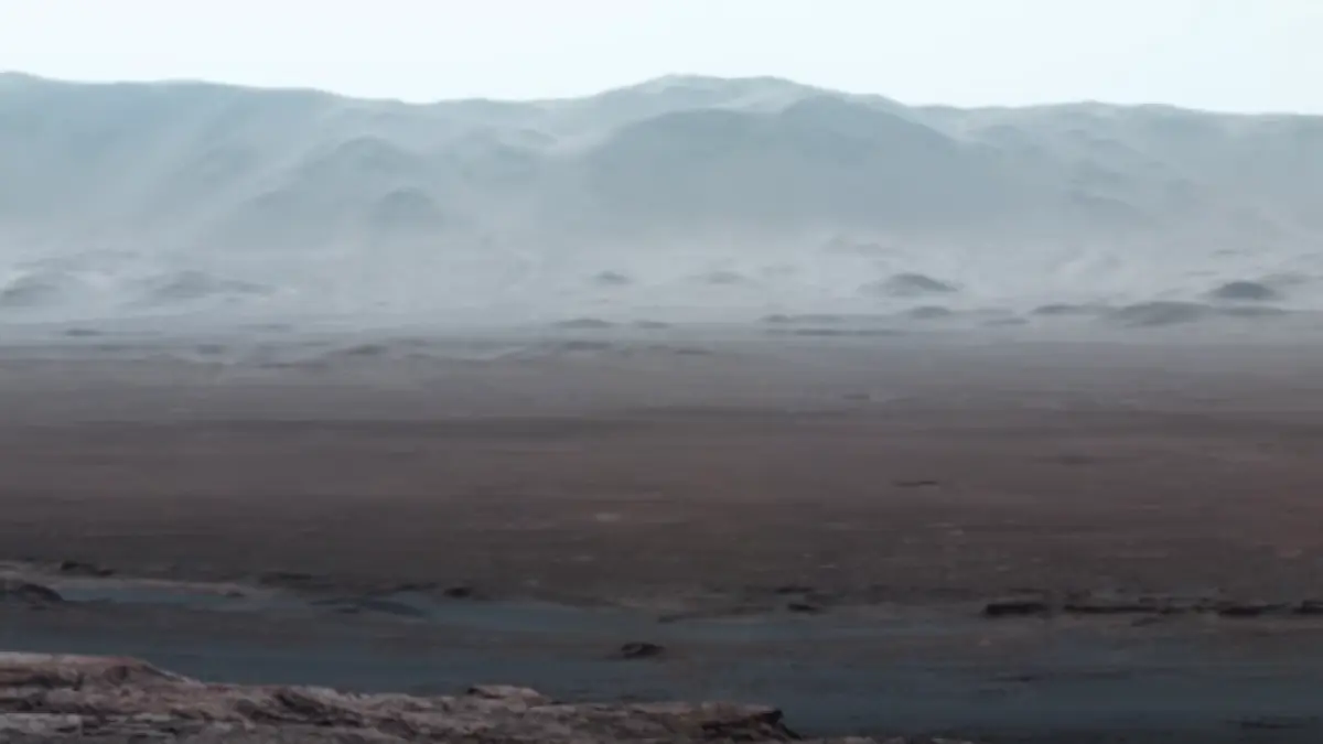 roverul curiosity si a facut un selfie pe marte foto in articol