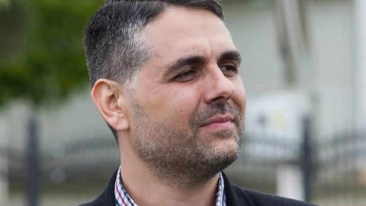 guvernul primeste o lovitura chiar de la oamenii sai primar psd mii de angajati din scoli au