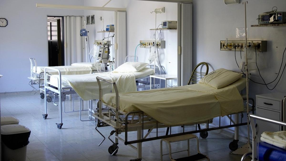 gestul emotionant pe care un batran orb il facea zilnic pentru colegul lui de salon