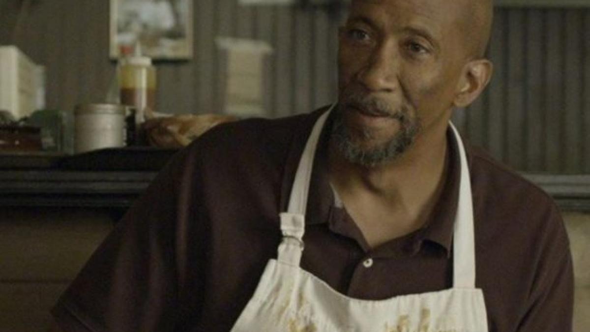 star din serialul house of cards a murit la 59 de ani