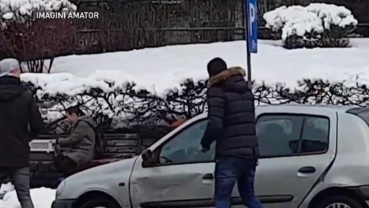 imagini socante in trafic un sofer batut cu bata de baseball in centrul orasului botosani