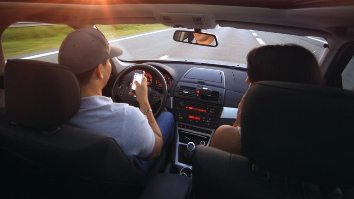 atentie soferi pericolul la care ne expunem atunci cand pornim aerul de la masina