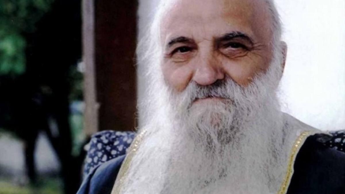 profetia infricosatoare a unui preot cunoscut vin vremuri grele oamenii isi vor vinde sufletul