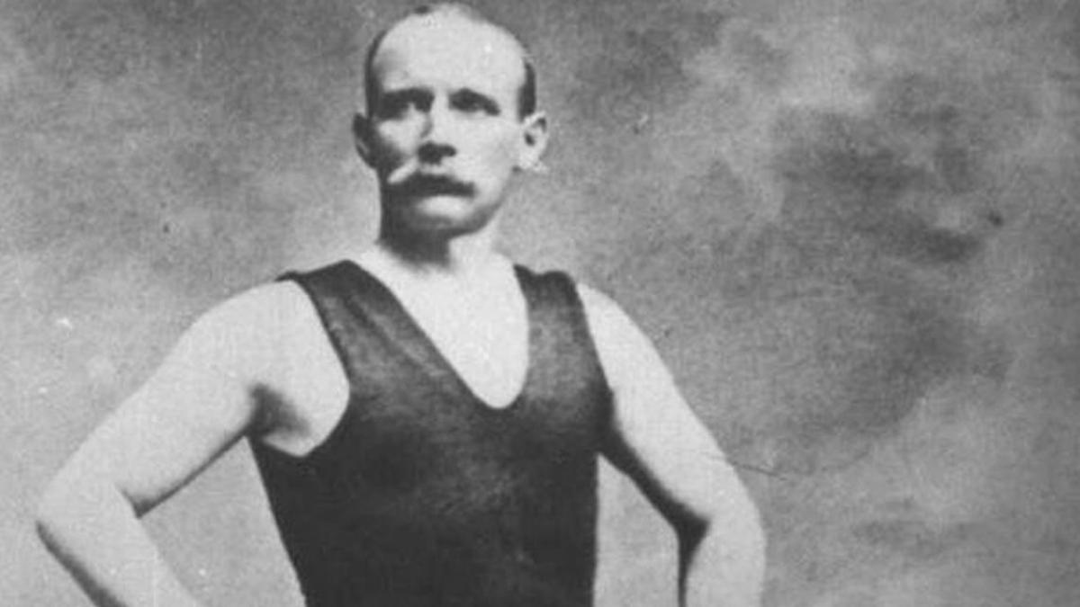 sfarsitul tragic al lui matthew webb primul om care a traversat inot canalul manecii