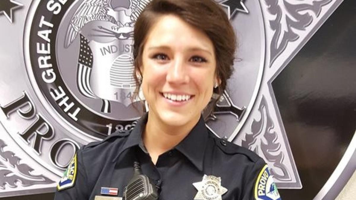 cerere in casatorie inedita facuta de un barbat certat cu legea multi politisti cred ca au vazut