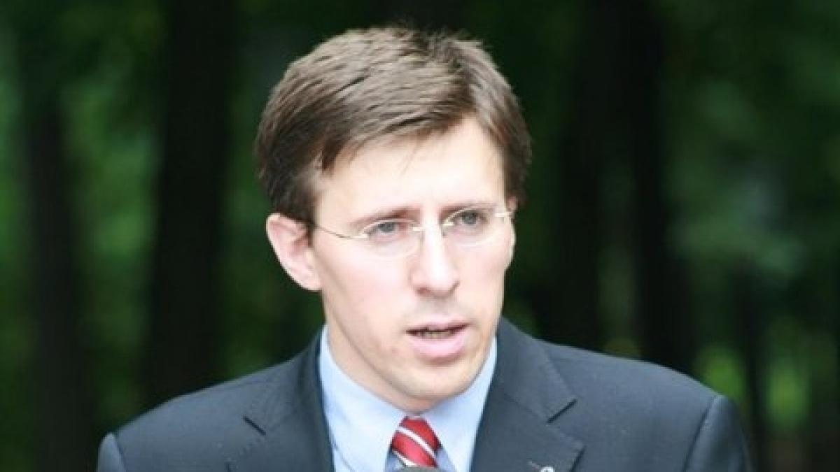 dorin chirtoaca si a dat demisia din functia de primar al chisinaului