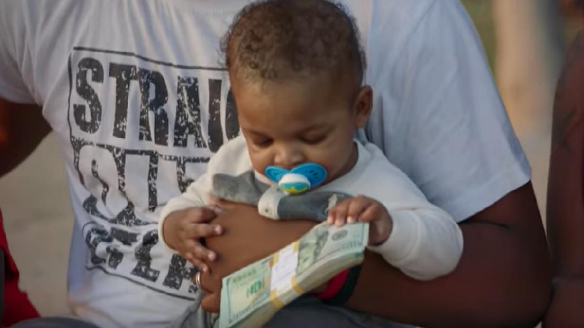 ce gest minunat o vedeta a impartit 1 milion de dolari intr un cartier sarac