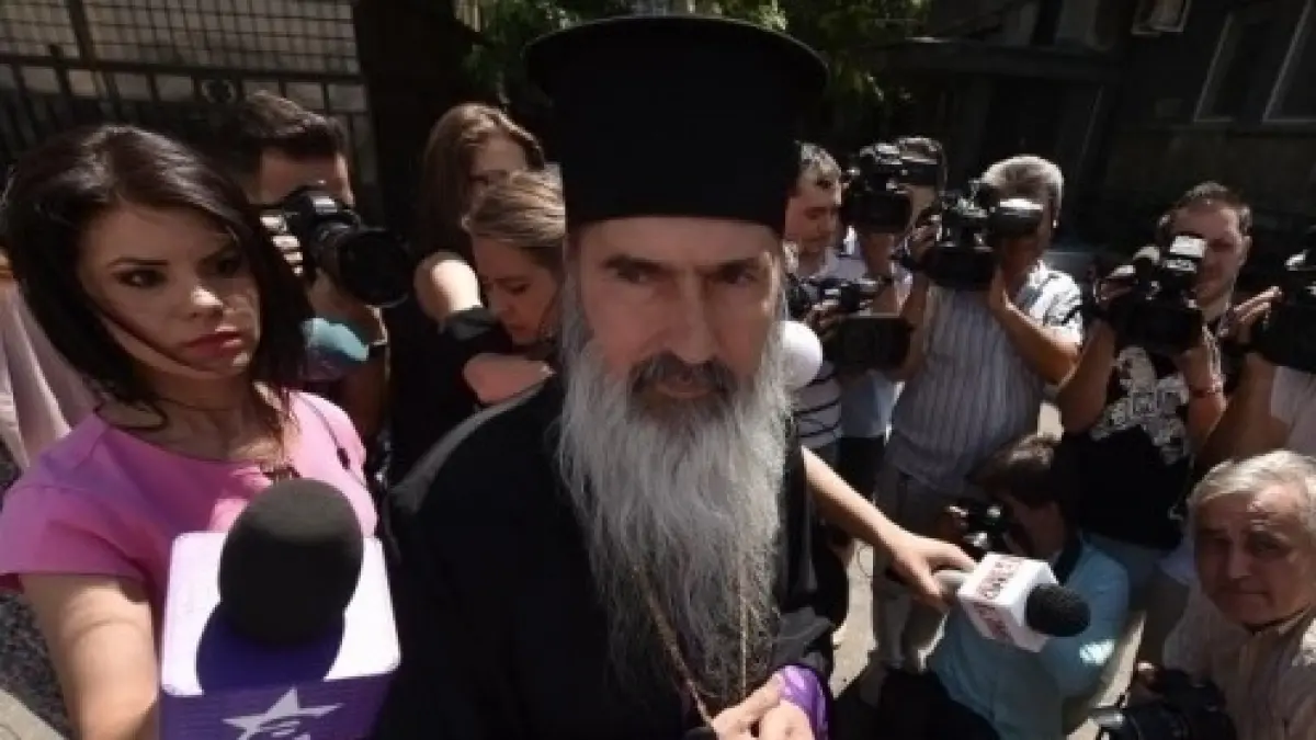 arhiepiscopul teodosie urmarit penal