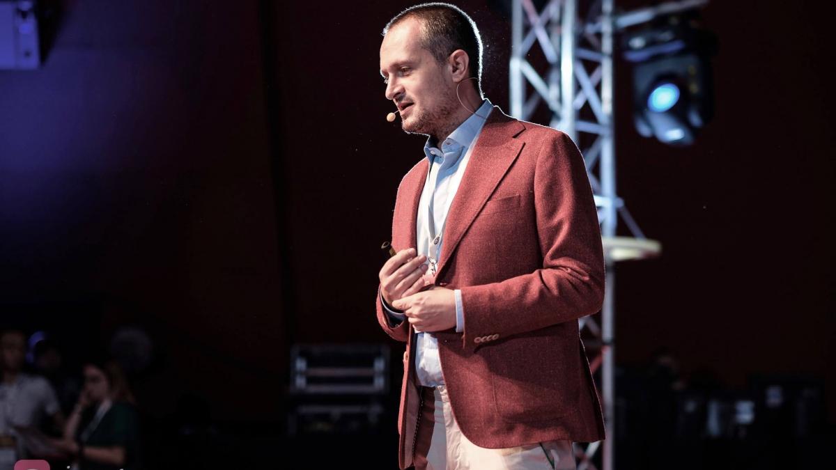 dragos stanca devine actionar majoritar la thinkdigital