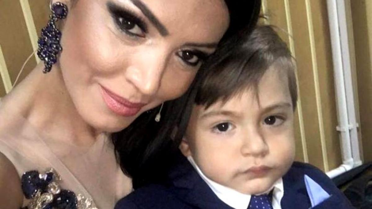 andreea mantea a publicat o fotografie cu fiul ei pe o retea de socializare la putin timp s a uitat
