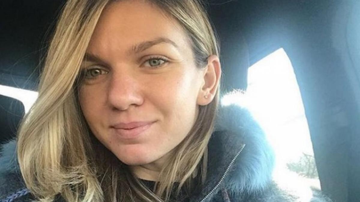 cum s a imbracat simona halep la ceremonia in care a primit titlul de cetatean de onoare al