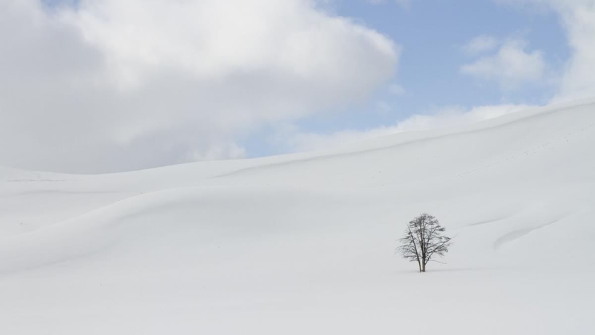 satul cu cele mai mici temperaturi scolile se inchid la 52 de grade iar masinile sunt lasate cu