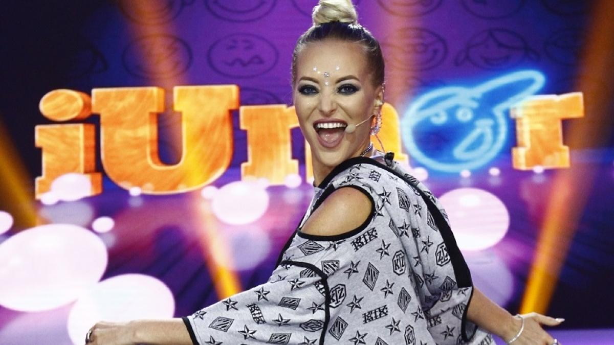 tinute spectaculoase pentru noul sezon iumor cum si a ales vedeta hainele pentru noul sezon