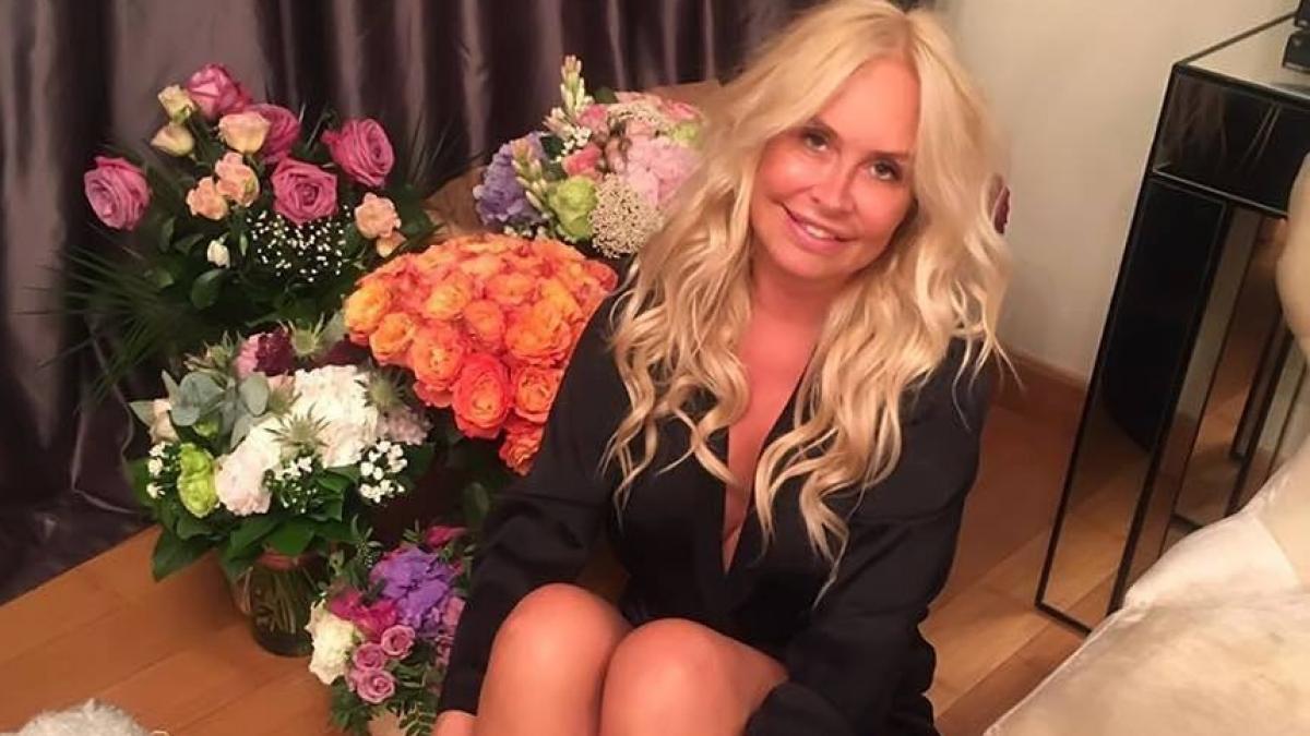 vica blochina selfie dupa o noapte de amor detaliul care i a scapat vedetei