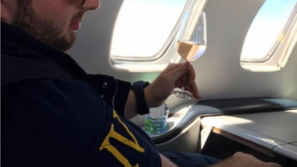 unul dintre cei mai controversati milionari din romania se pregateste sa fie tata