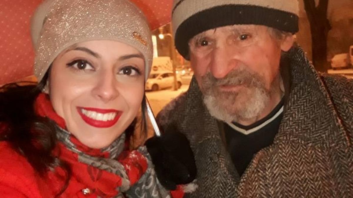 povestea unei tinere din timisoara care a luat acasa un necunoscut sarman pe care l a intalnit in