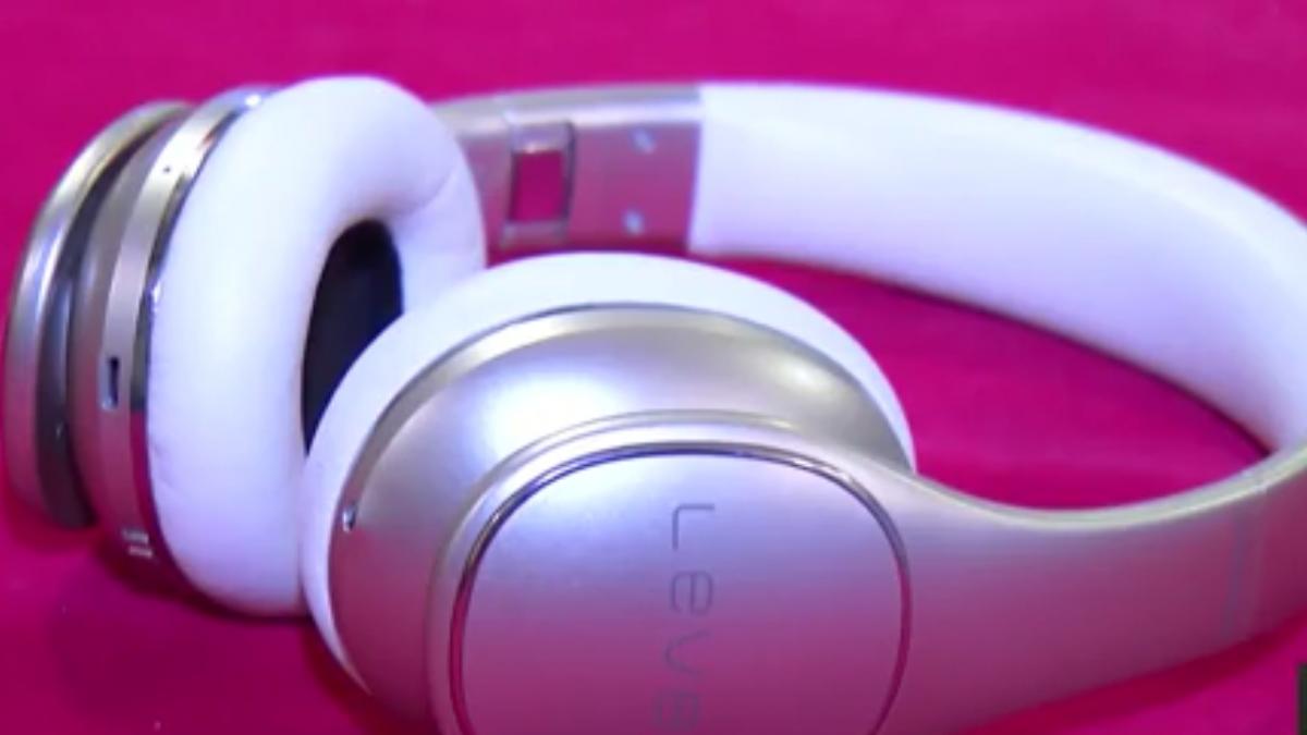 24it cum iti alegi o pereche de casti