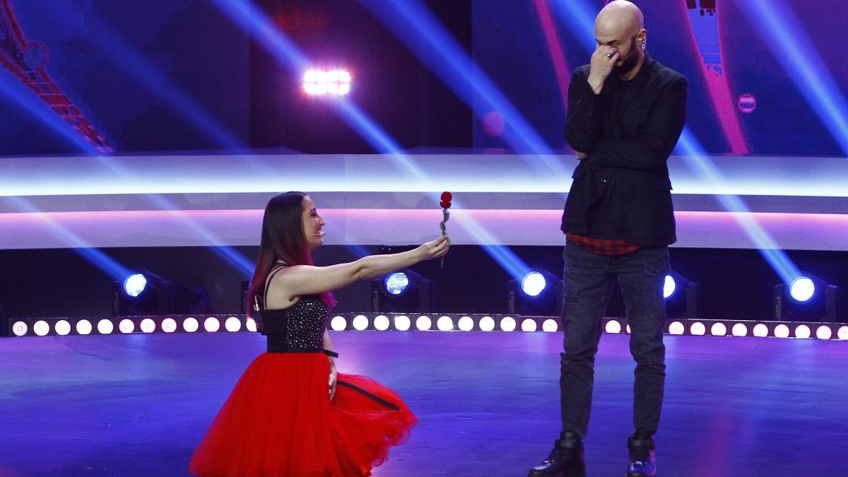 mihai bendeac cerut in casatorie printr o poezie de dragoste