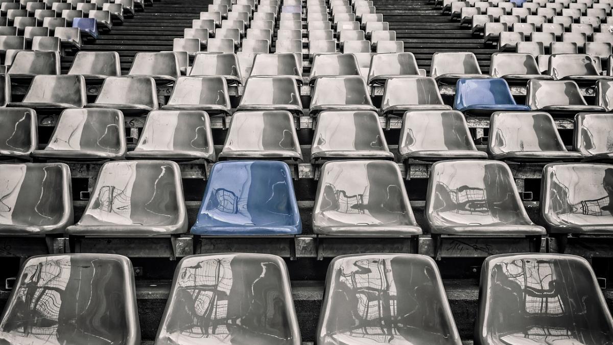 tragedie in fotbalul romanesc un jucator de legenda al unei echipe celebre s a stins din viata