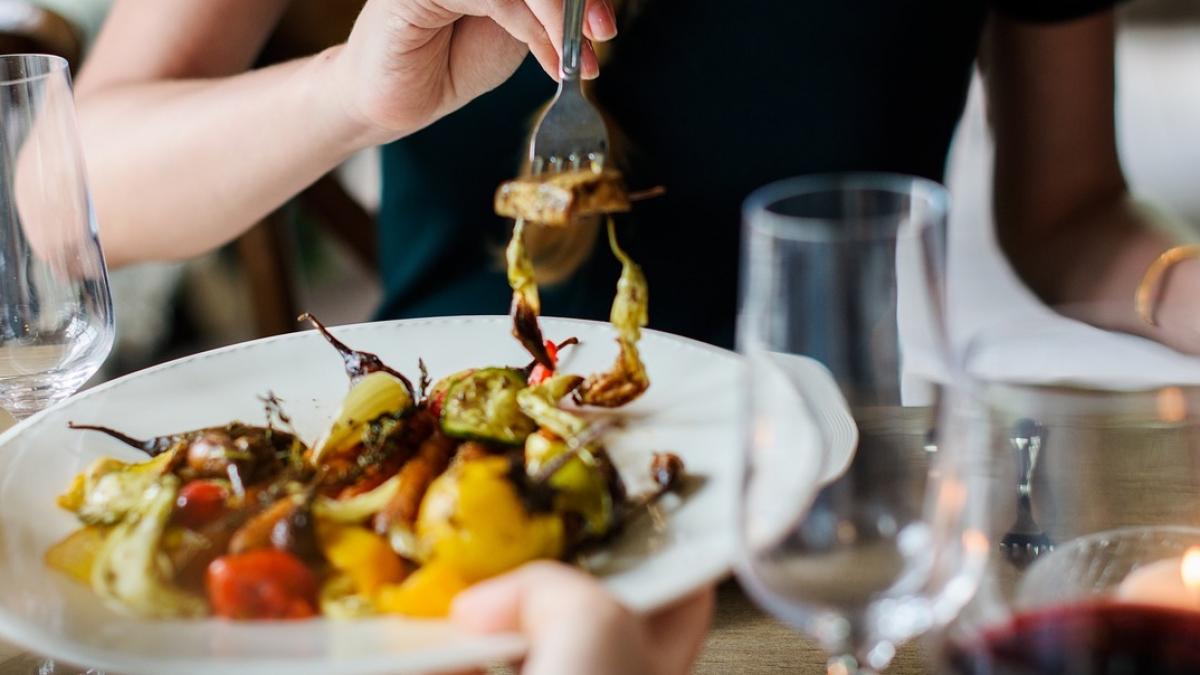 alimentele si bauturile interzise inainte de culcare