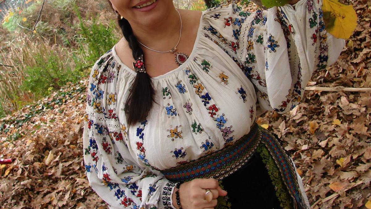 celebra cantareata de muzica populara impuscata in cap cum a reusit sa mearga inainte dupa drama