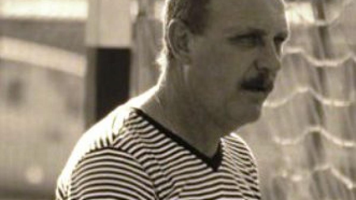 o legenda a fotbalului romanesc a incetat din viata