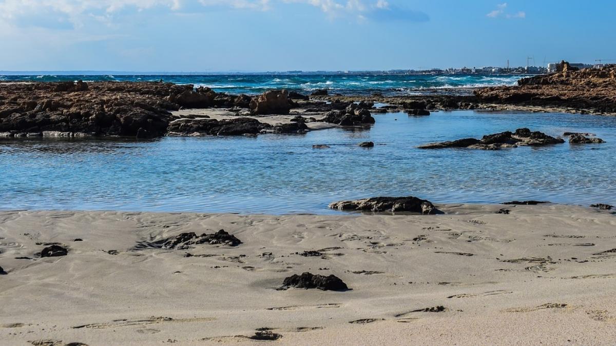 tara in care exista o insula dedicata exclusiv femeilor