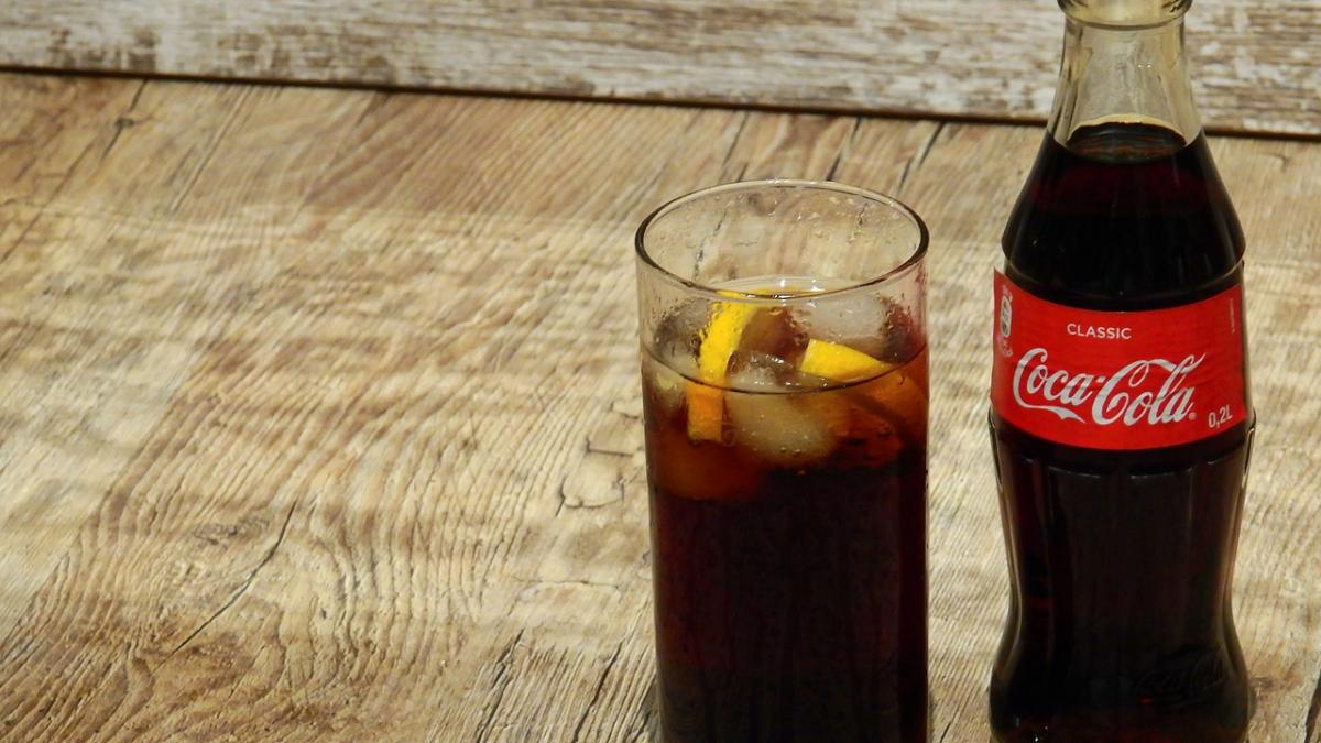 coca cola vrea sa produca o bautura alcoolica