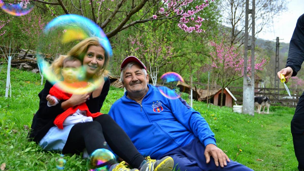 doliu pentru o vedeta tv i a murit tatal