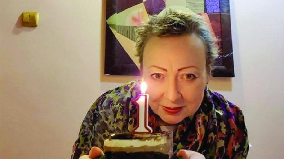 jurnalul unui medic bolnav de cancer elena parca te arunca cineva in ocean iar tu nu stii sa inoti