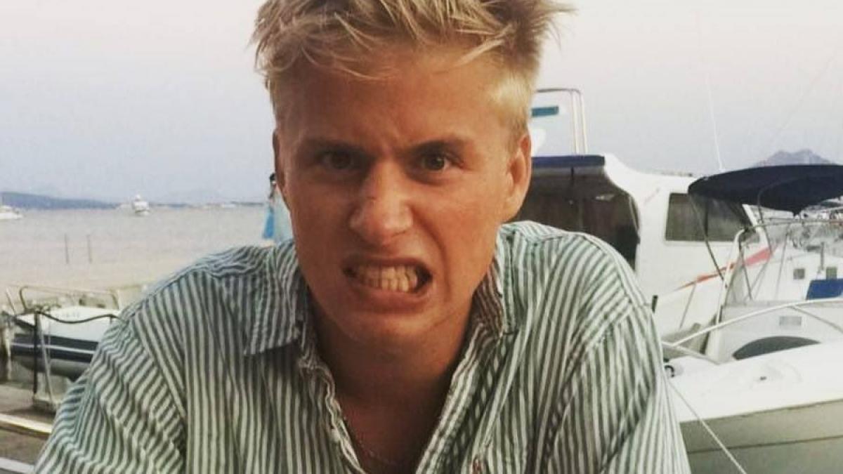 si a pus capat zilelor la doar 22 de ani din cauza unei glume colegii lui i au distribuit mai multe