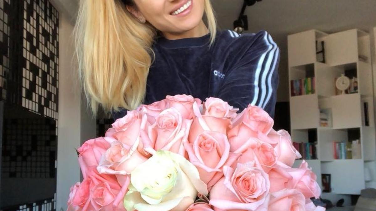 inca o gravida in showbiz a facut marele anunt insarcinata in 14 saptamani