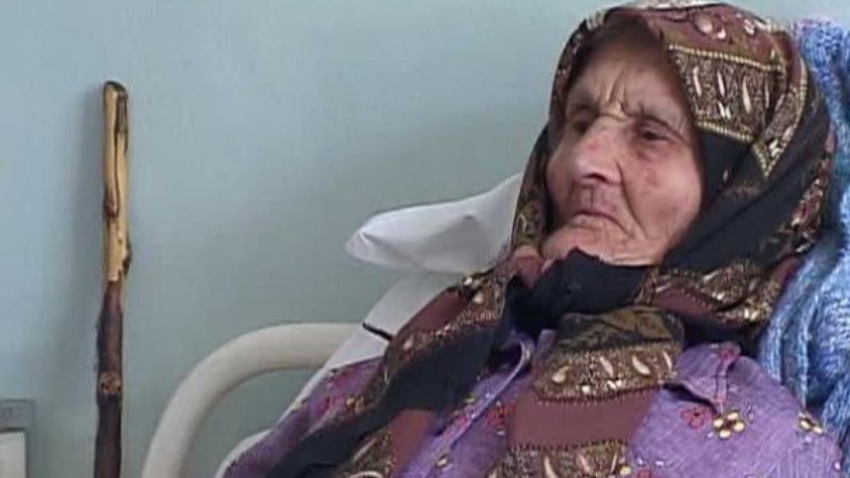 leonora are 96 de ani si a ajuns la spital pentru prima data in viata ei medicii si au facut cruce