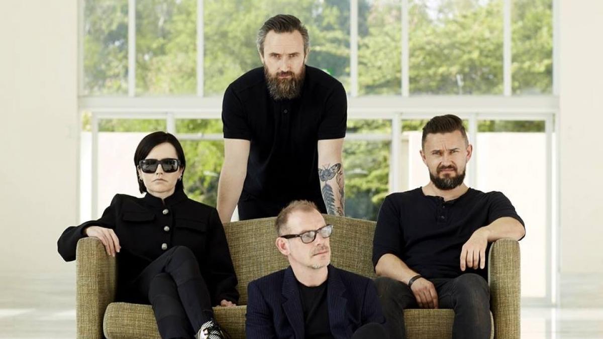 surpriza mare pentru fanii the cranberries solista dolores o riordan le a lasat un cadou inainte sa