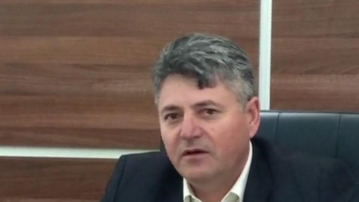 un primar psd acuza m au dat afara noaptea ca hotii